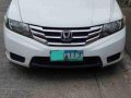 White Honda City 2013 at 122000 km for sale -2