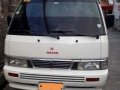 Selling White Nissan Urvan 2015 at 124000 km-3