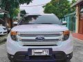 Selling White Ford Explorer 2014 at 40365 km -0