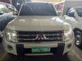 Selling White Mitsubishi Pajero 2011 in Quezon City-3