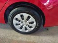 Selling Red Hyundai Accent 2017 -0