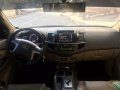 Selling Black Toyota Fortuner 2013 at 24952 km-4