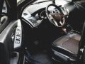 Black Hyundai Tucson 2011 at 37000 km for sale -8
