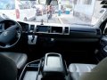 White Toyota Hiace 2015 at 71721 km for sale -4