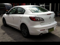 Mazda 3 2014 Sedan at 30136 km for sale-5