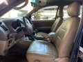 2010 Toyota Hilux for sale in Mandaue -2