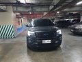 Slightly Used Top of the Line 2017 Ford Explorer 4x4 Automatic-2