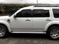 Selling White Ford Everest 2013 in Antipolo-4