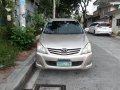2009 Toyota Innova for sale in Quezon City-7