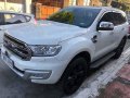 Selling White Ford Everest 2016 Automatic Diesel at 33000 km -7