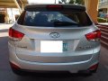 Selling Silver Hyundai Tucson 2012 in Quezon City -8