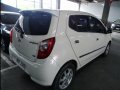 Sell 2017 Toyota Wigo Hatchback at 24000 km -2