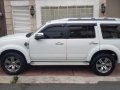 White Ford Everest 2010 Automatic Diesel for sale  -2