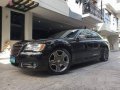 Black Chrysler 300c 2013 at 30000 km for sale -9