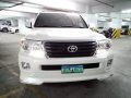 White Toyota Land Cruiser 2013 for sale in Quezon City-7