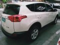 Sell White 2014 Toyota Rav4 in Makati-6