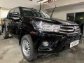 Sell Black 2018 Toyota Hilux Manual Diesel at 2800 km -2