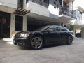 Black Chrysler 300c 2013 at 30000 km for sale -1