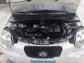 Selling White Kia Picanto 2006 Automatic Gasoline  -2