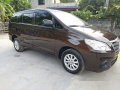 Sell Brown 2015 Toyota Innova at 43000 km-8