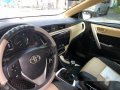 Sell Black 2017 Toyota Corolla Altis at 28000 km -3