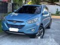 Selling Blue Hyundai Tucson 2014 at 100000 km-10