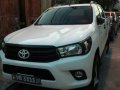 Sell White 2016 Toyota Hilux at 78000 km-0