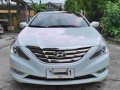 White Hyundai Sonata 2011 for sale in Manila-9