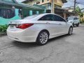 White Hyundai Sonata 2011 for sale in Manila-6