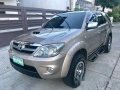 Selling Silver Toyota Fortuner 2007 at 85000 km-9