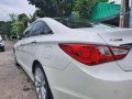 White Hyundai Sonata 2011 for sale in Manila-4