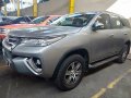 Selling Silver Toyota Fortuner 2017 Automatic Diesel -3