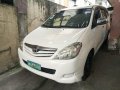 Selling White Toyota Innova 2010 Manual Diesel -7