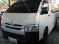 Selling White Toyota Hiace 2018 at 13000 km-5