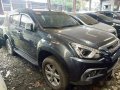 Selling Grey Isuzu Mu-X 2018 in Quezon City-4