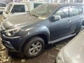 Selling Grey Isuzu Mu-X 2018 in Quezon City-3