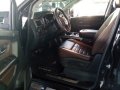 Selling Black Nissan Titan 2019 in Quezon City-4