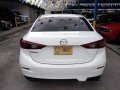White Mazda 3 2016 at 44000 km for sale -4