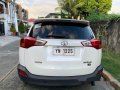 White Toyota Rav4 2015 at 31000 km for sale-2