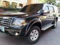 Black Ford Everest 2009 at 32000 km for sale-0