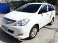 Sell White 2012 Toyota Innova Manual Diesel -5