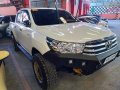 Selling White Toyota Hilux 2016 Automatic Diesel -7