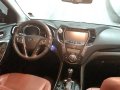 Hyundai Grand Santa Fe 2014 Model 2.2 6AT 4wD Premium AT-1