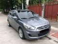 Selling Grey Hyundai Accent 2017 in Quezon City -5