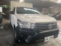 White Toyota Hilux 2017 for sale in Quezon City-0