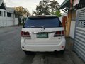 Sell White 2007 Toyota Fortuner in Quezon City-5