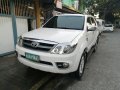 Sell White 2007 Toyota Fortuner in Quezon City-7
