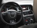 Selling Silver Audi Q7 2010 in Quezon City-4