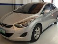 Sell 2012 Hyundai Elantra in Manila-6