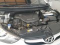 Sell 2012 Hyundai Elantra in Manila-6